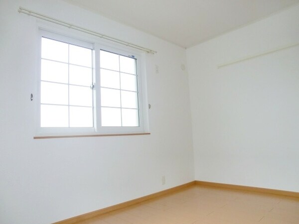 寝室(お部屋探しは【タウンハウジング千葉店】にお任せ下さい♪)