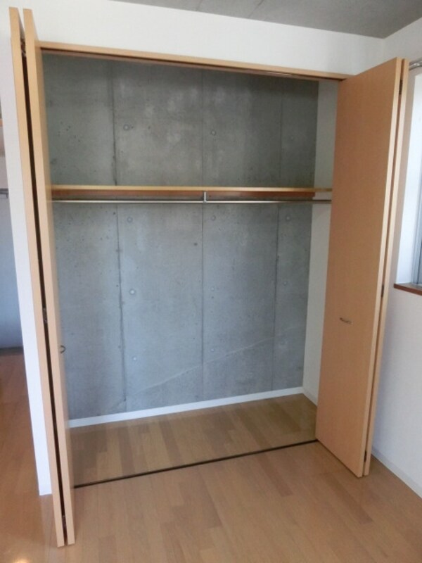 設備(クローゼット)