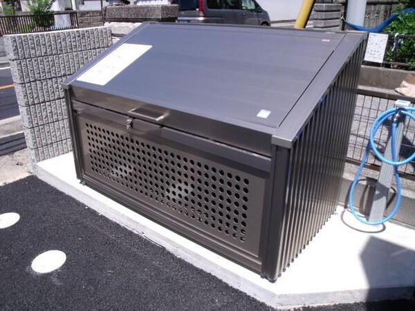 共有部分(敷地内ゴミ捨て場)