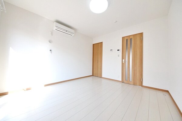 リビング・居室(7帖フローリング洋室)