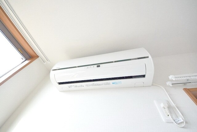 設備(エアコン1基完備)