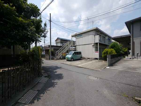 駐車場(駐車場)