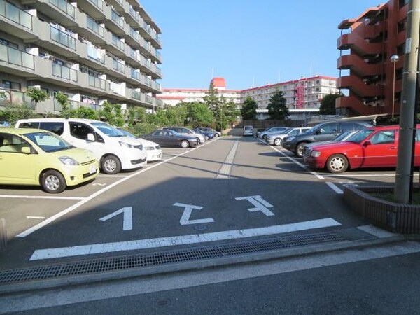 駐車場(☆駐車場☆)