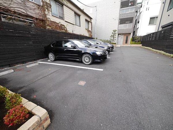 駐車場(★敷地内駐車場★)