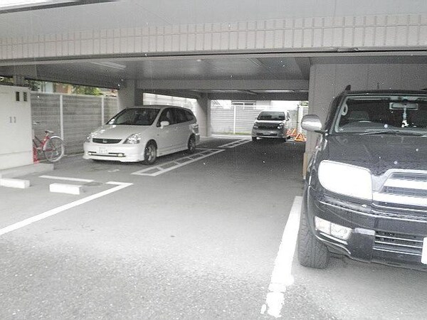 駐車場(☆駐車場☆)