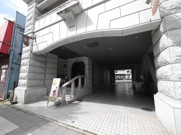 外観(★川崎駅徒歩圏内！自転車ですぐ通える立地です！★)