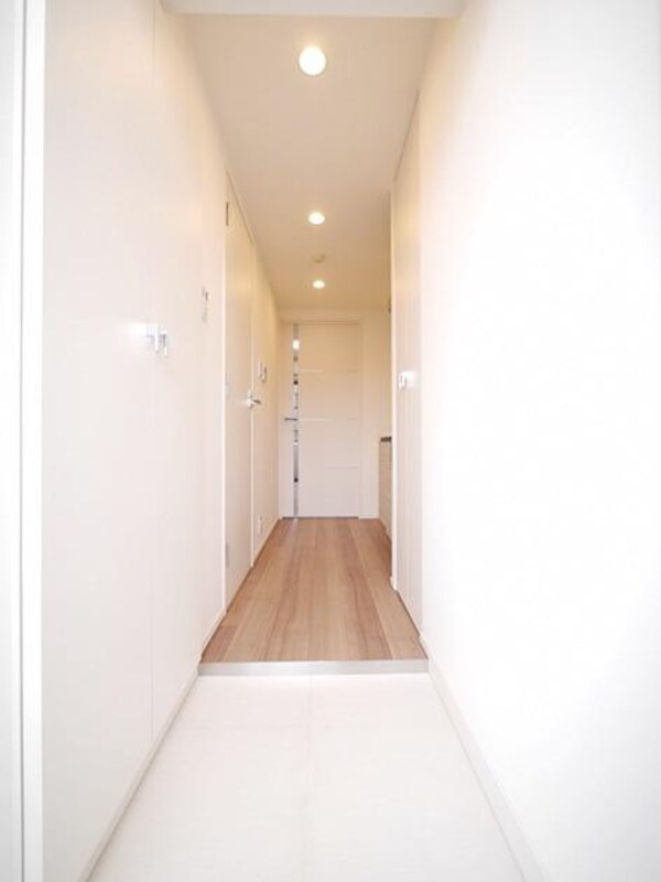 玄関(★同タイプ参照★別部屋の写真です★)