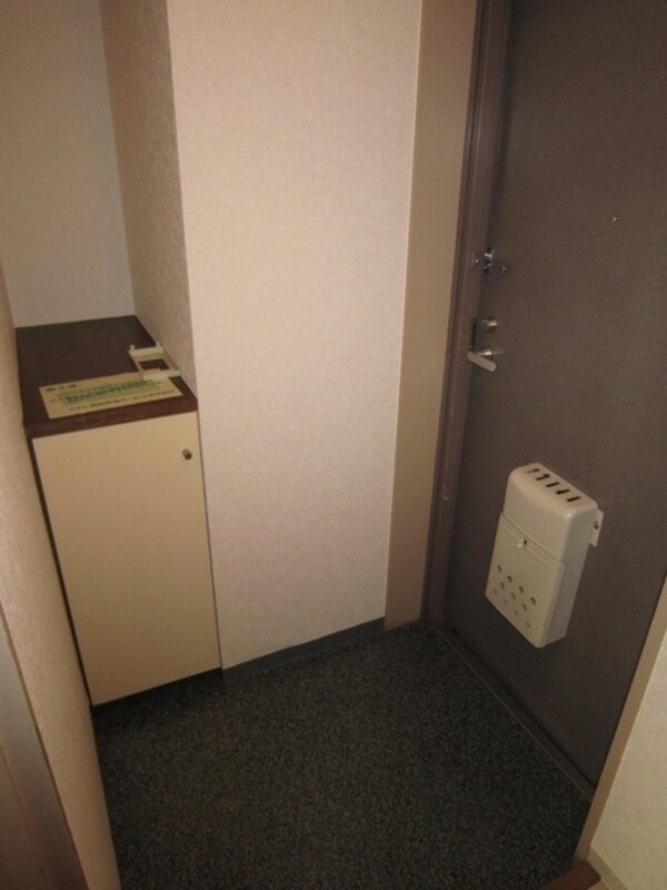 玄関(★★下駄箱あります♪★★)