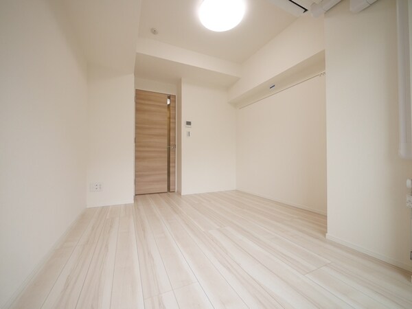 寝室(★お洒落な洋室です★)