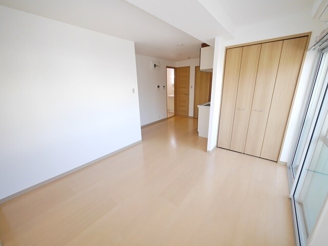 物件内観写真2　(★リビング★)