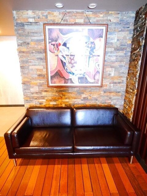 物件内観写真24　(★お洒落なエントランス！ウドデッキ！)