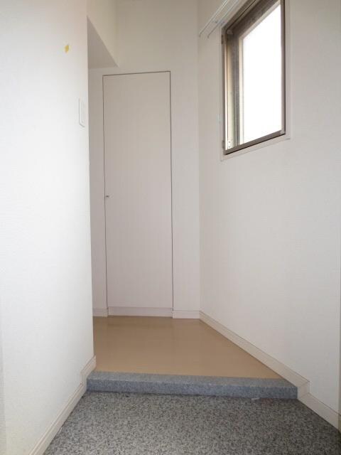 物件内観写真3　(★玄関！★)