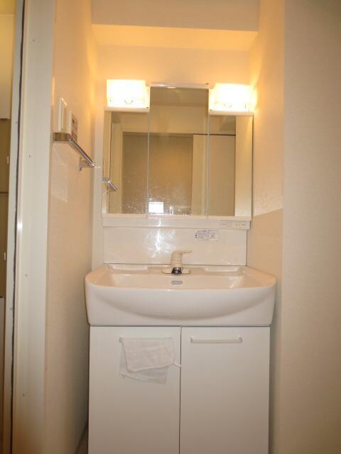 物件内観写真17　(★独立洗面台！★)