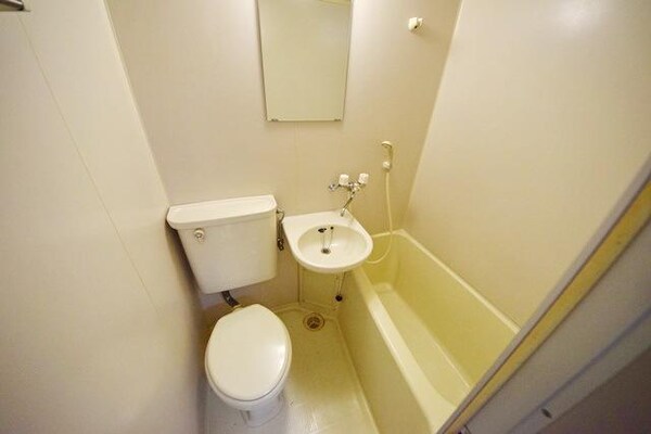 バス／シャワールーム等