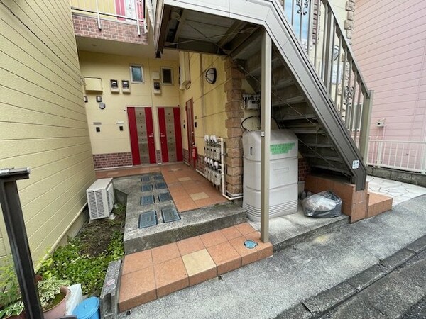 エントランス(エントランス)