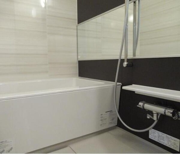 バス／シャワールーム等(バスルーム)