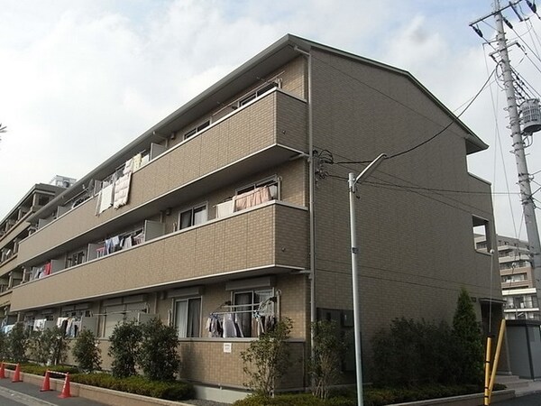 外観(★全室南向きで明るいです★)
