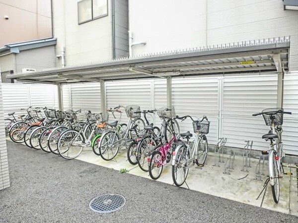 その他(駐輪場)
