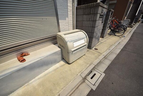 共有部分(敷地内ゴミ置場)
