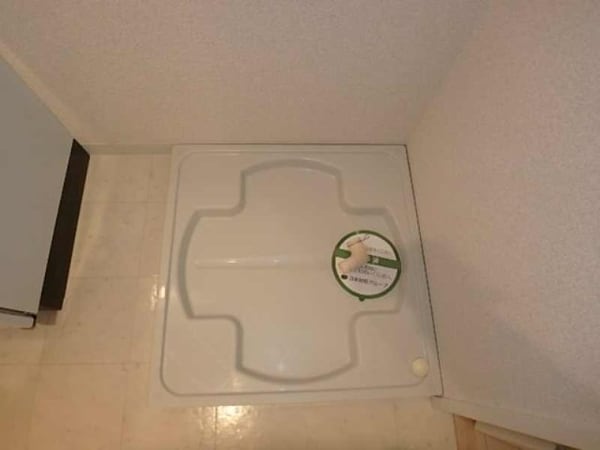 設備(室内洗濯機置場)