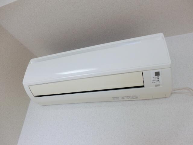 物件内観写真14　(エアコン完備)