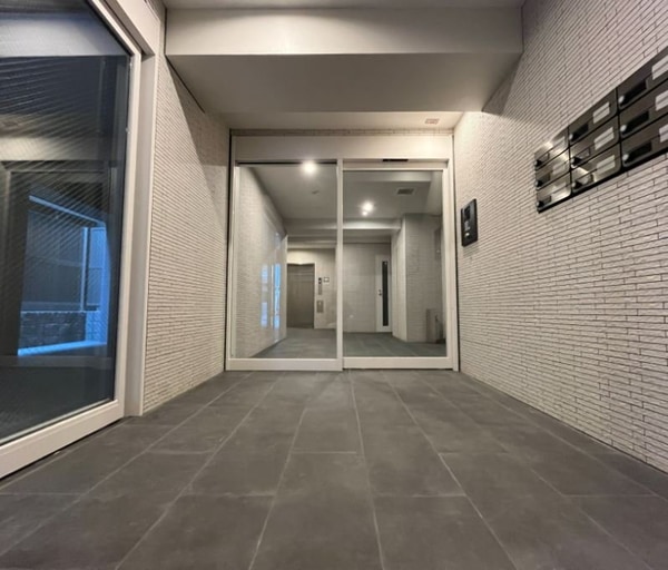 エントランス(エントランス)