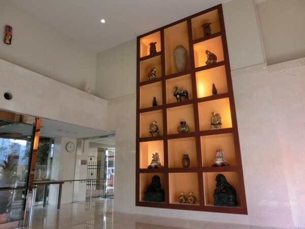 エントランス(フロントコンシェルジュサービス有)