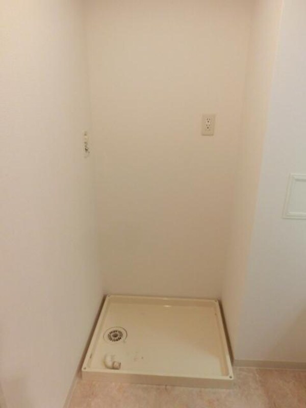 設備(室内洗濯機置場)