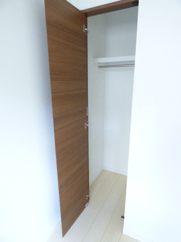 収納(クローゼット完備)