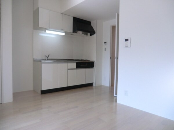 リビング・居室(広々7.5帖のDK)