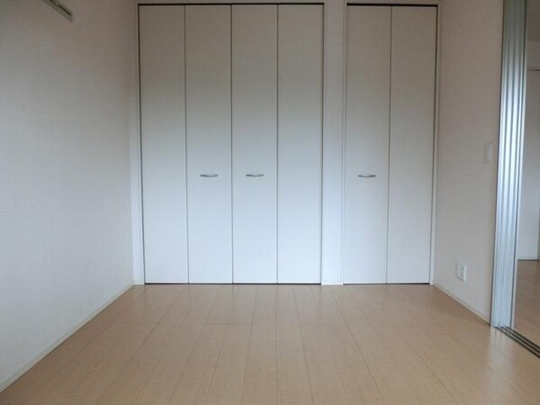 その他室内・内装(４帖の明るいお部屋)