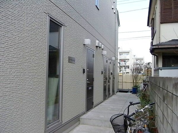 玄関(入り口周辺)