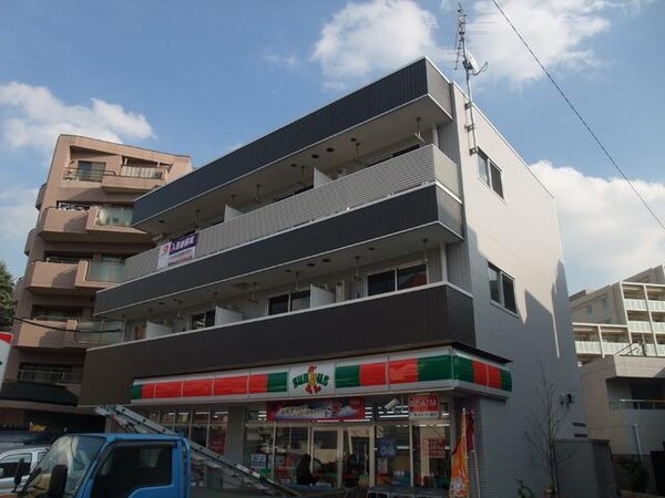 外観(★オシャレなオートロック付マンションです。綺麗な外観です★)