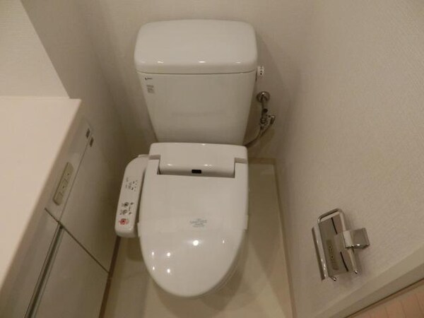 トイレ(別室参考写真)