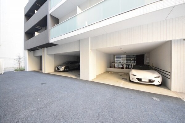 駐車場(★駐車場★)