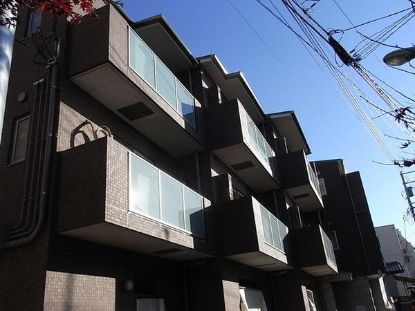 外観(閑静な住宅街にあります)