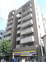 分譲賃貸・重厚感溢れる総タイル貼りの外観