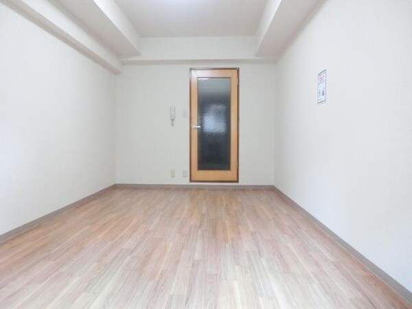 バルコニー(バルコニーから見たお部屋)