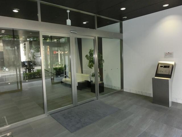 物件内観写真15　(☆オートロック☆宅配ＢＯＸあります☆)