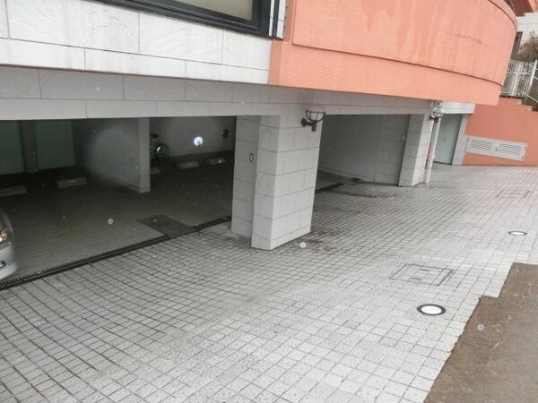 駐車場(★敷地内駐車場★)