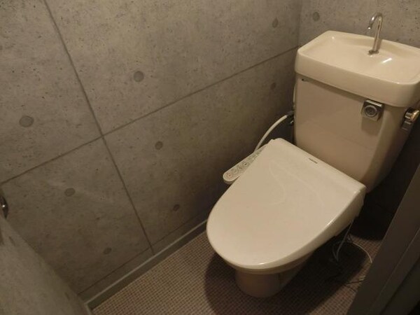 トイレ(トイレ★)