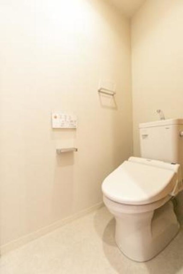 トイレ(※写真は同タイプ住戸です)