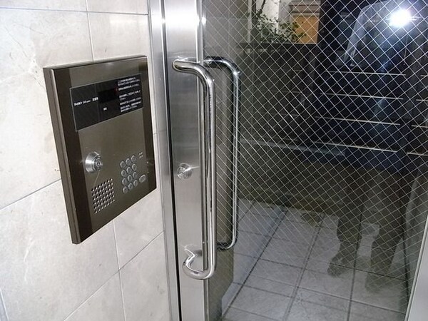 エントランス(オートロック付きのエントランス)