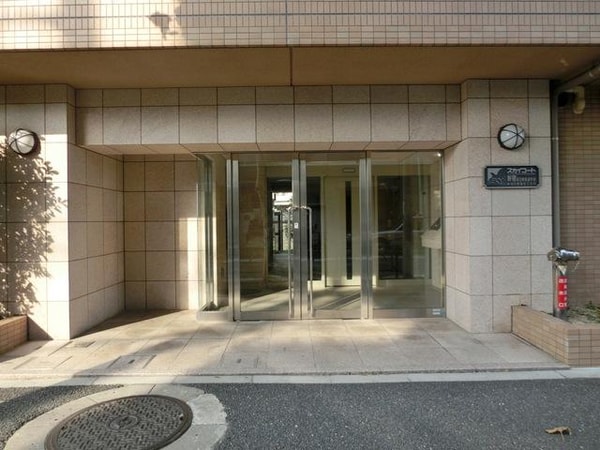 エントランス(オートロック付きのエントランス)