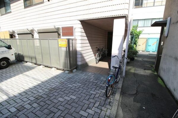 エントランス(☆正面入り口☆)