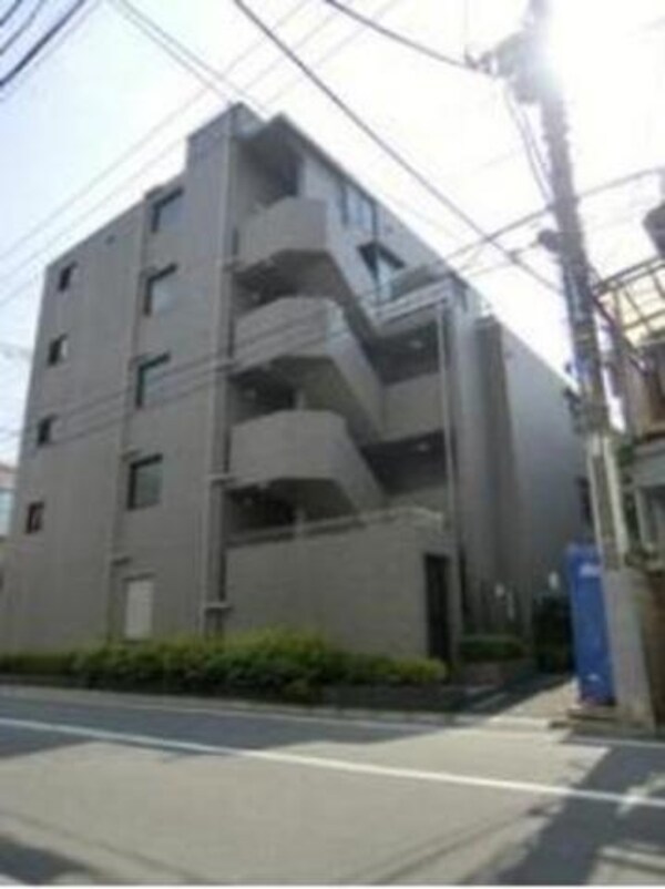 外観(★駅徒歩３分の立地★)