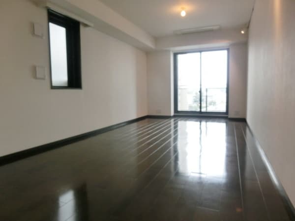 リビング・居室(日当たり良好)