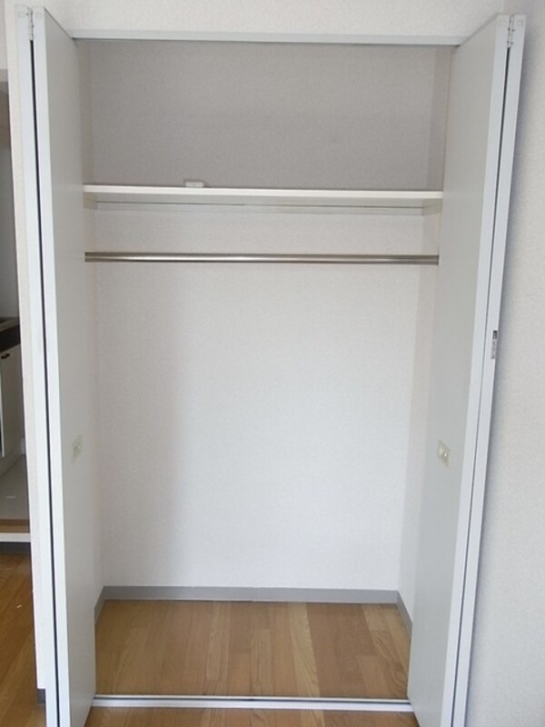 設備(クローゼット)