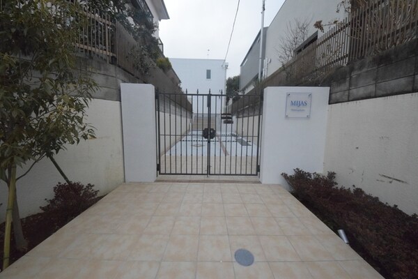 エントランス(エントランス)