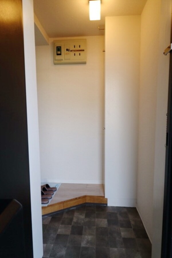 玄関(別部屋参考写真)